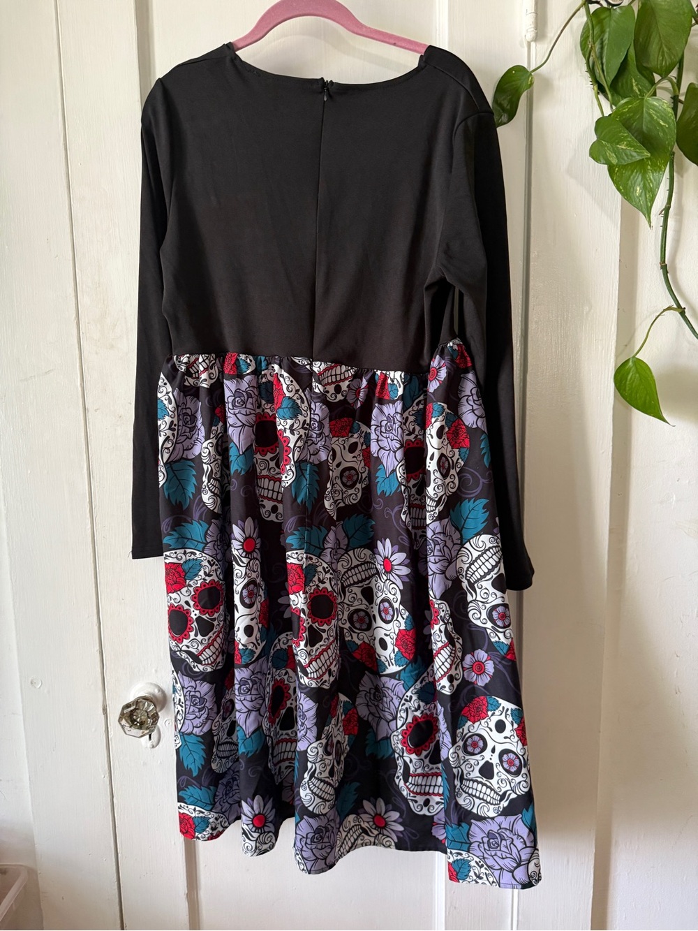 Black Long-Sleeve Dress with Colorful Sugar Skull Skirt size 2XL - Picture 7 of 9